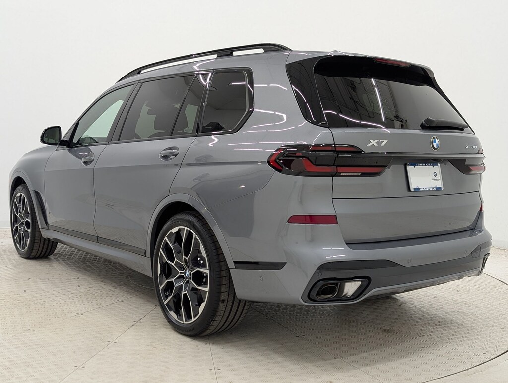 New 2026 BMW X7 xDrive40i SUV