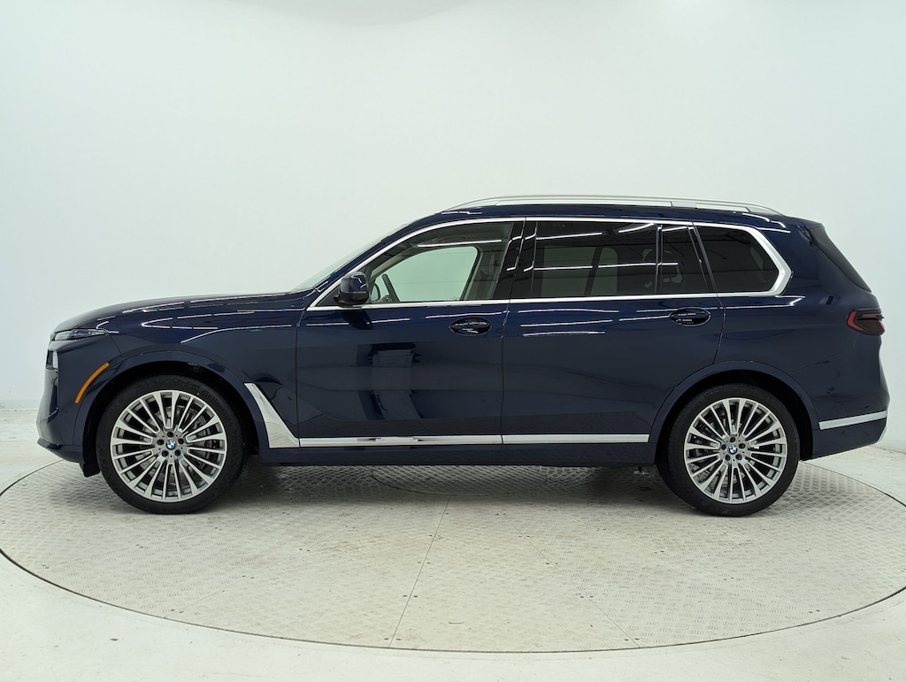 New 2026 BMW X7 xDrive40i SUV