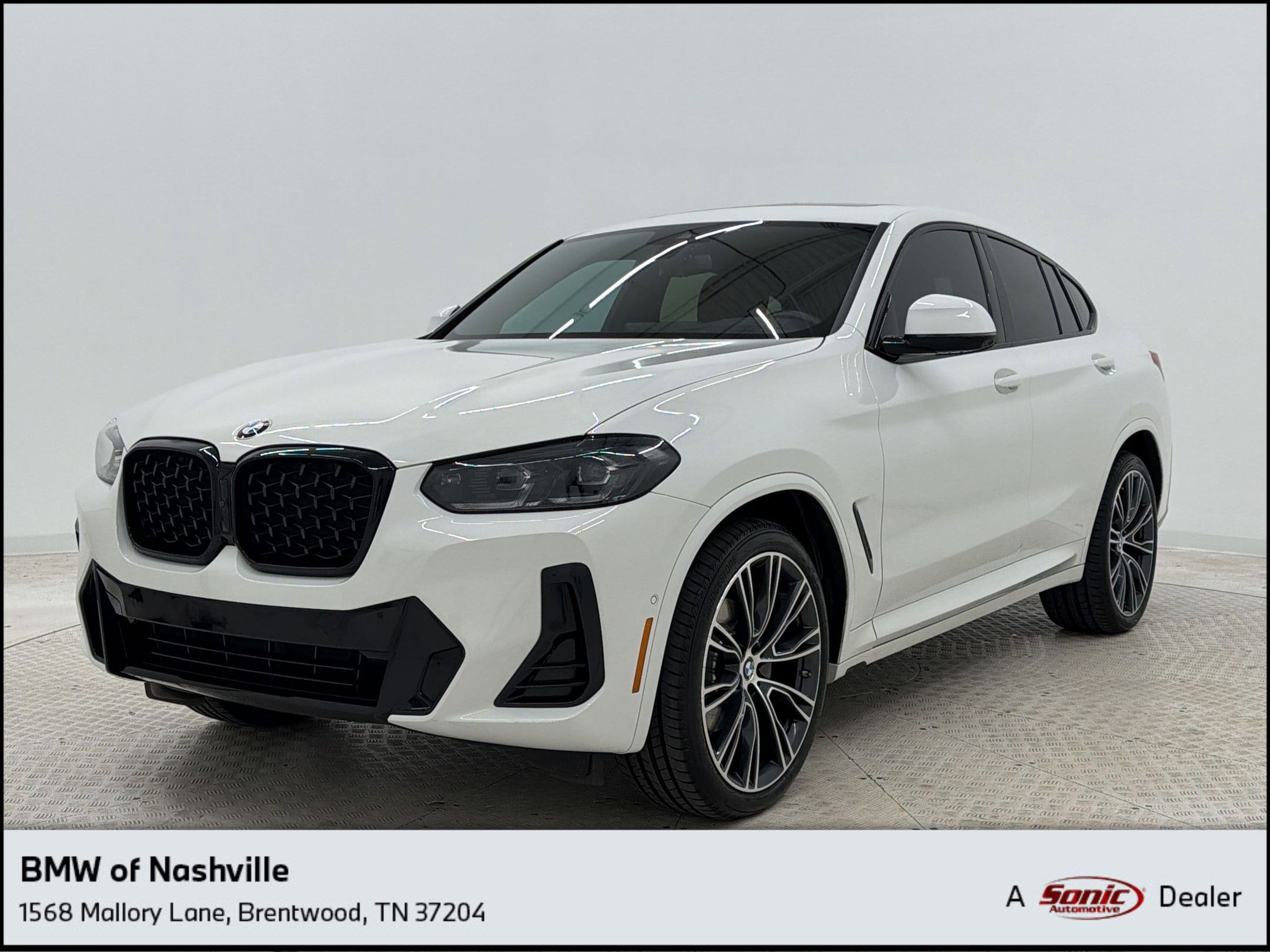 2025 BMW X4 xDrive30i's photo