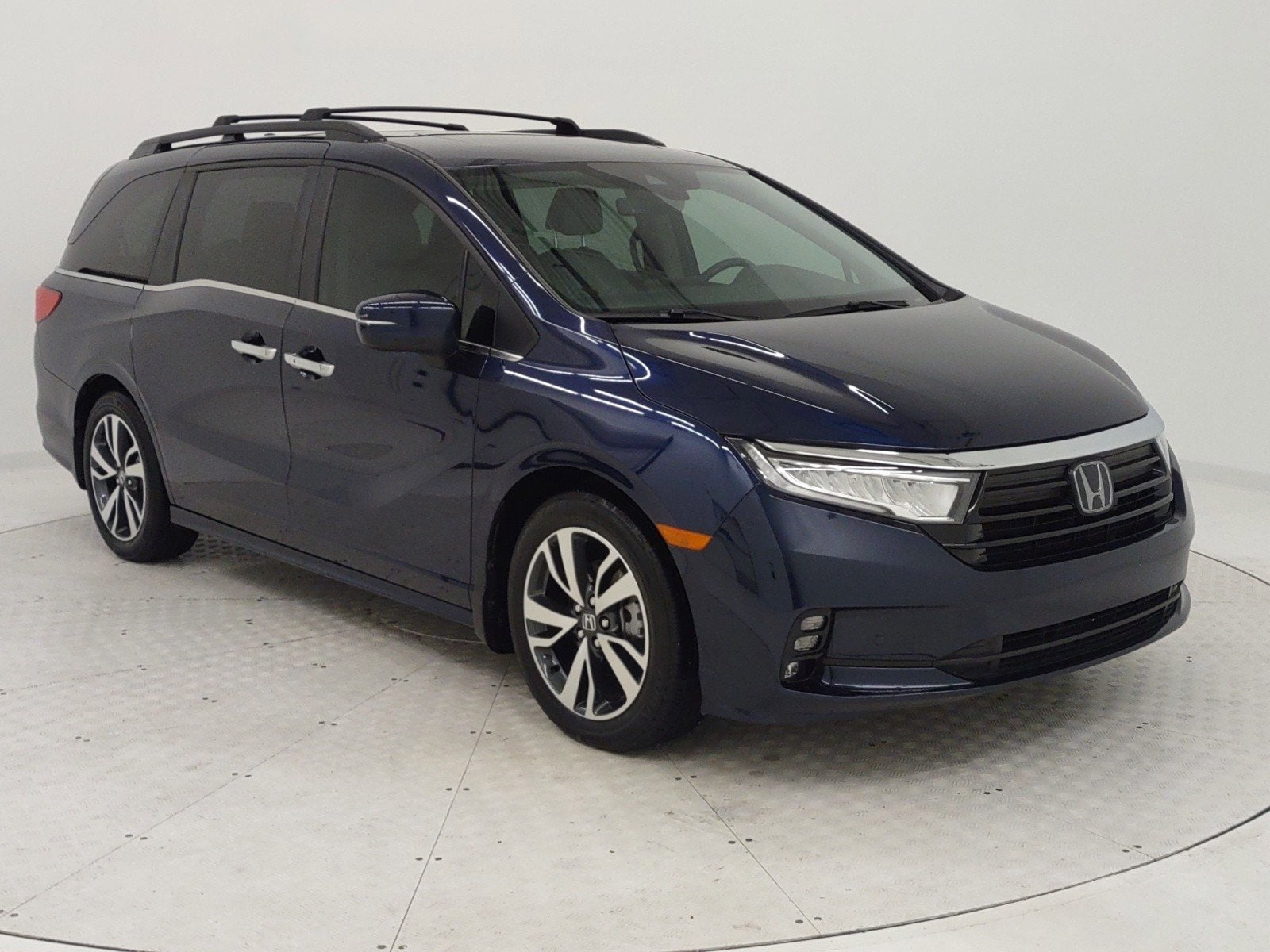 Used 2023 Honda Odyssey Touring with VIN 5FNRL6H87PB030524 for sale in Nashville, TN