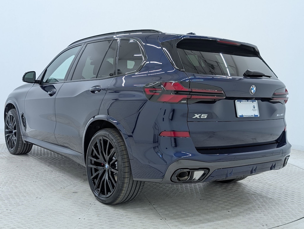 New 2026 BMW X5 sDrive40i SUV