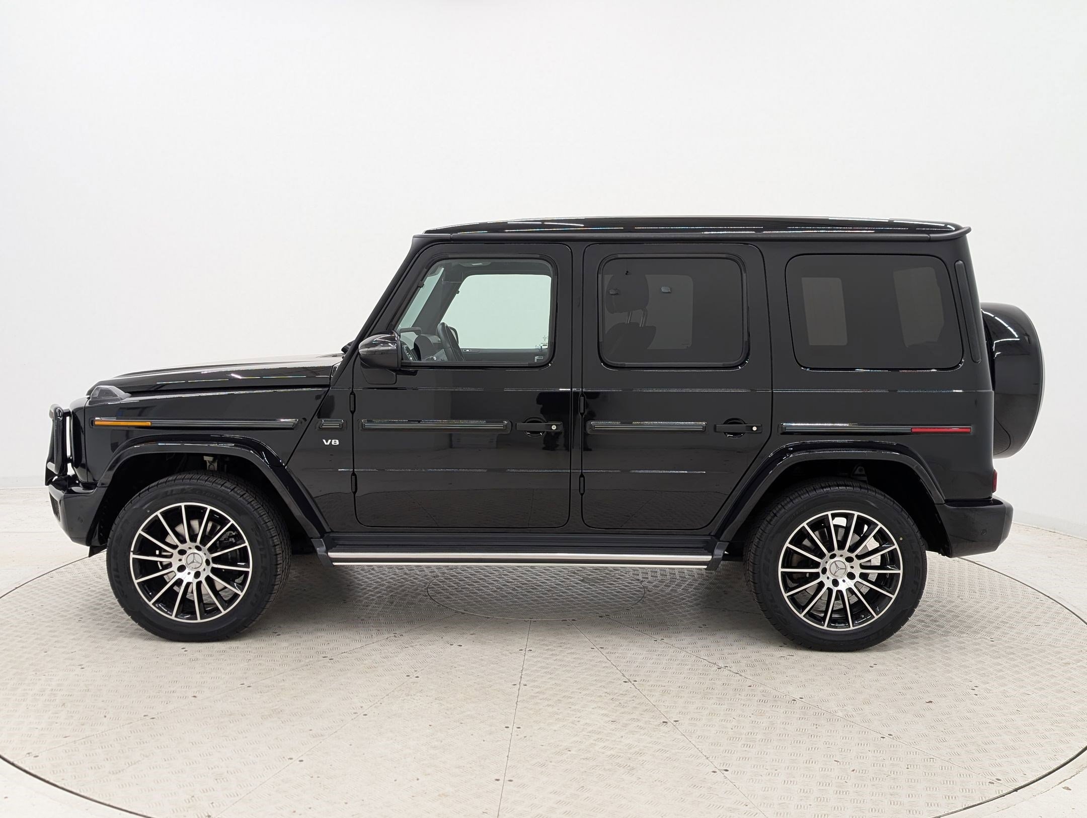 2022 Mercedes Benz G 550 photo 2