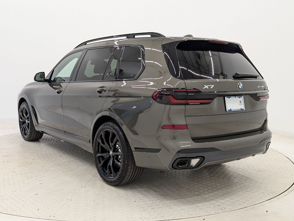 New 2026 BMW X7 xDrive40i SUV