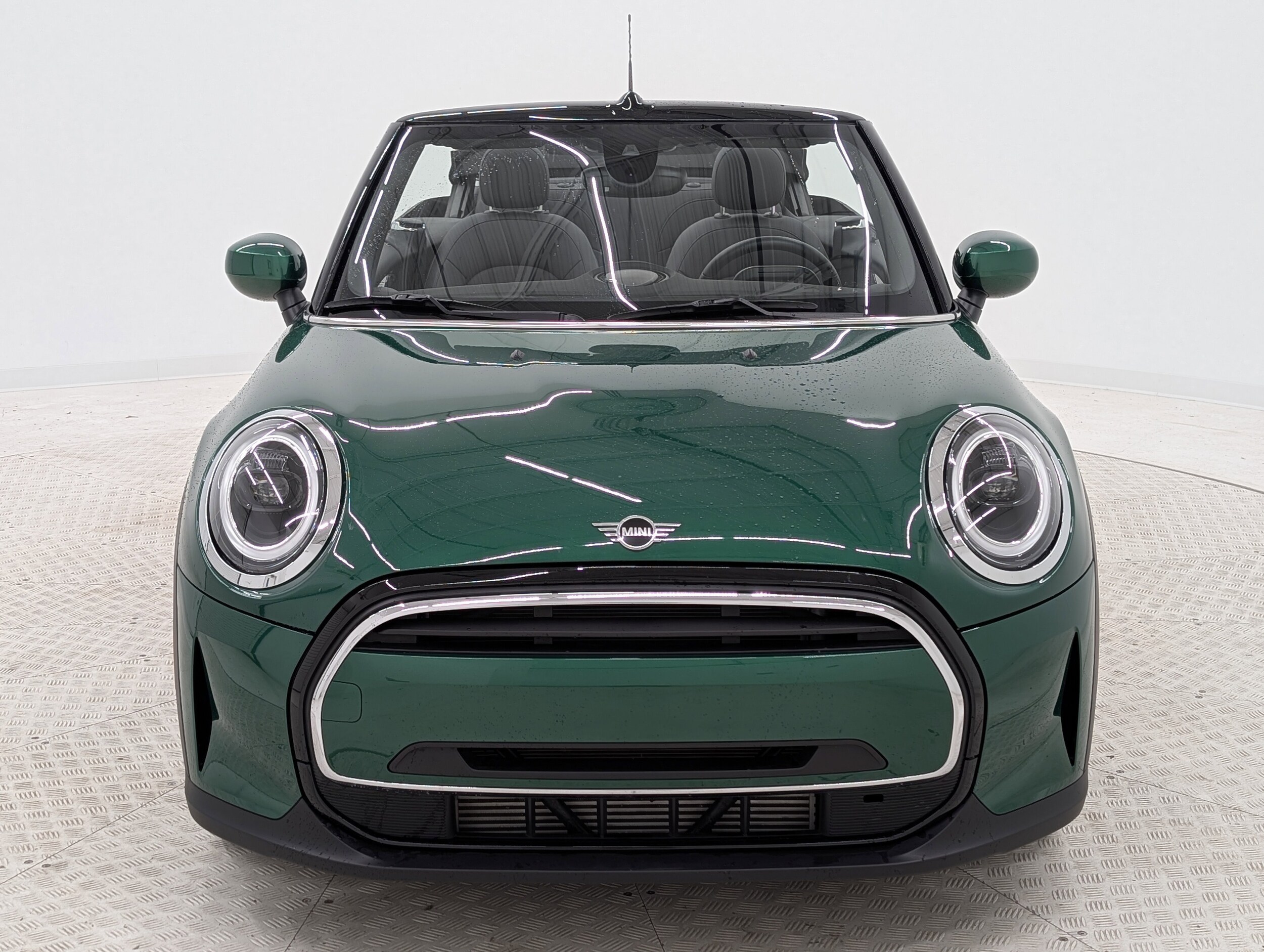 2024 Mini Cooper Convertible photo 3