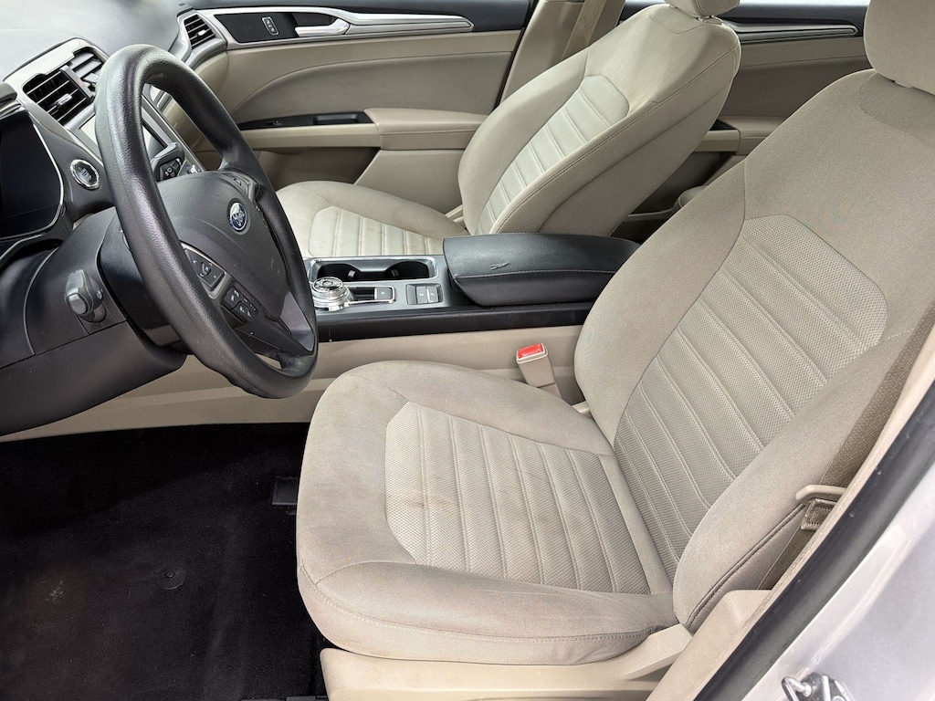 Used 2019 Ford Fusion Hybrid Hybrid SE Sedan