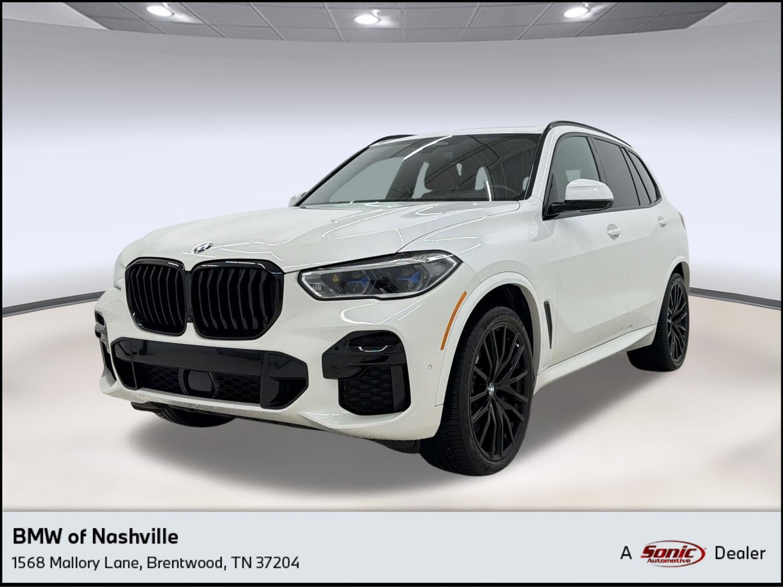 2022 BMW X5 M50i's photo