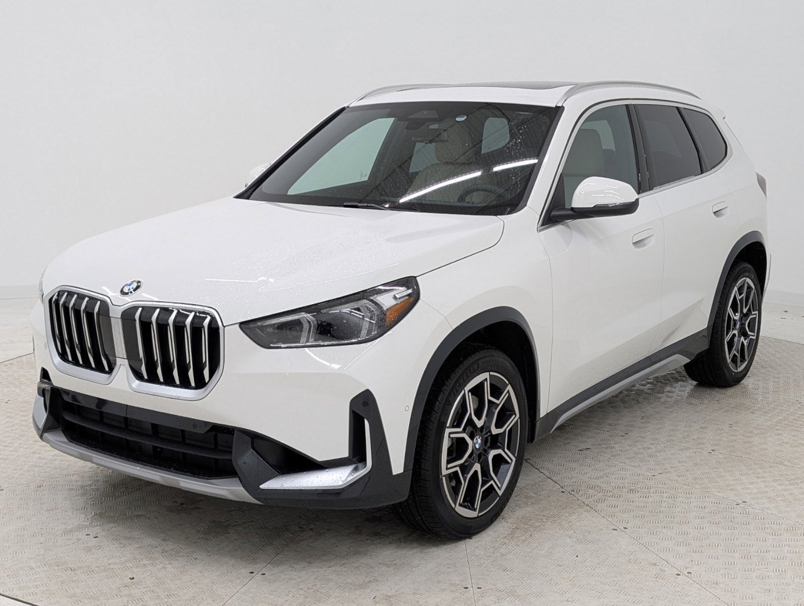 2025 Bmw X1 XDrive28i photo 4