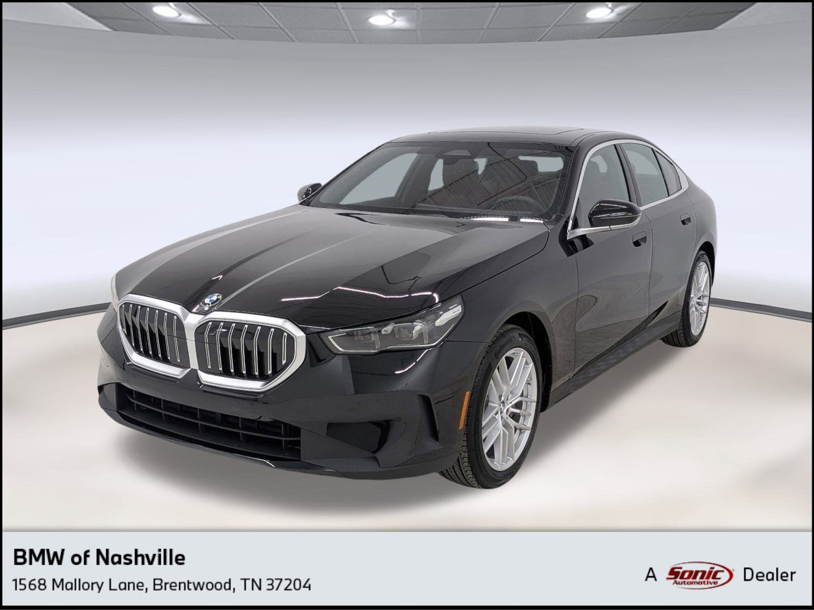 2025 BMW 5 Series 530i's photo