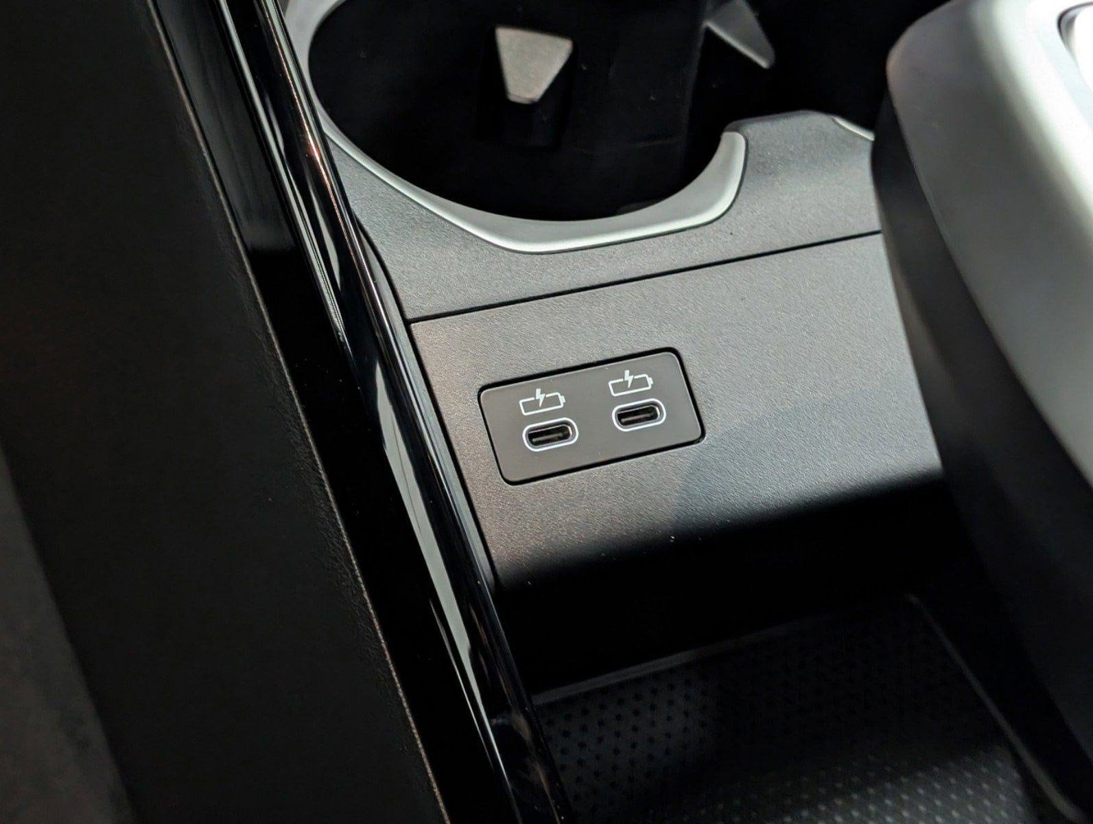 2025 BMW X1 28i - Photo 22