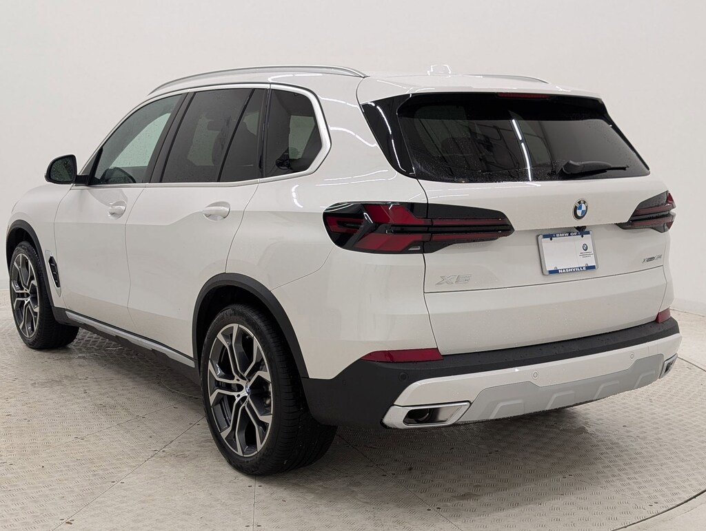New 2026 BMW X5 xDrive40i SUV