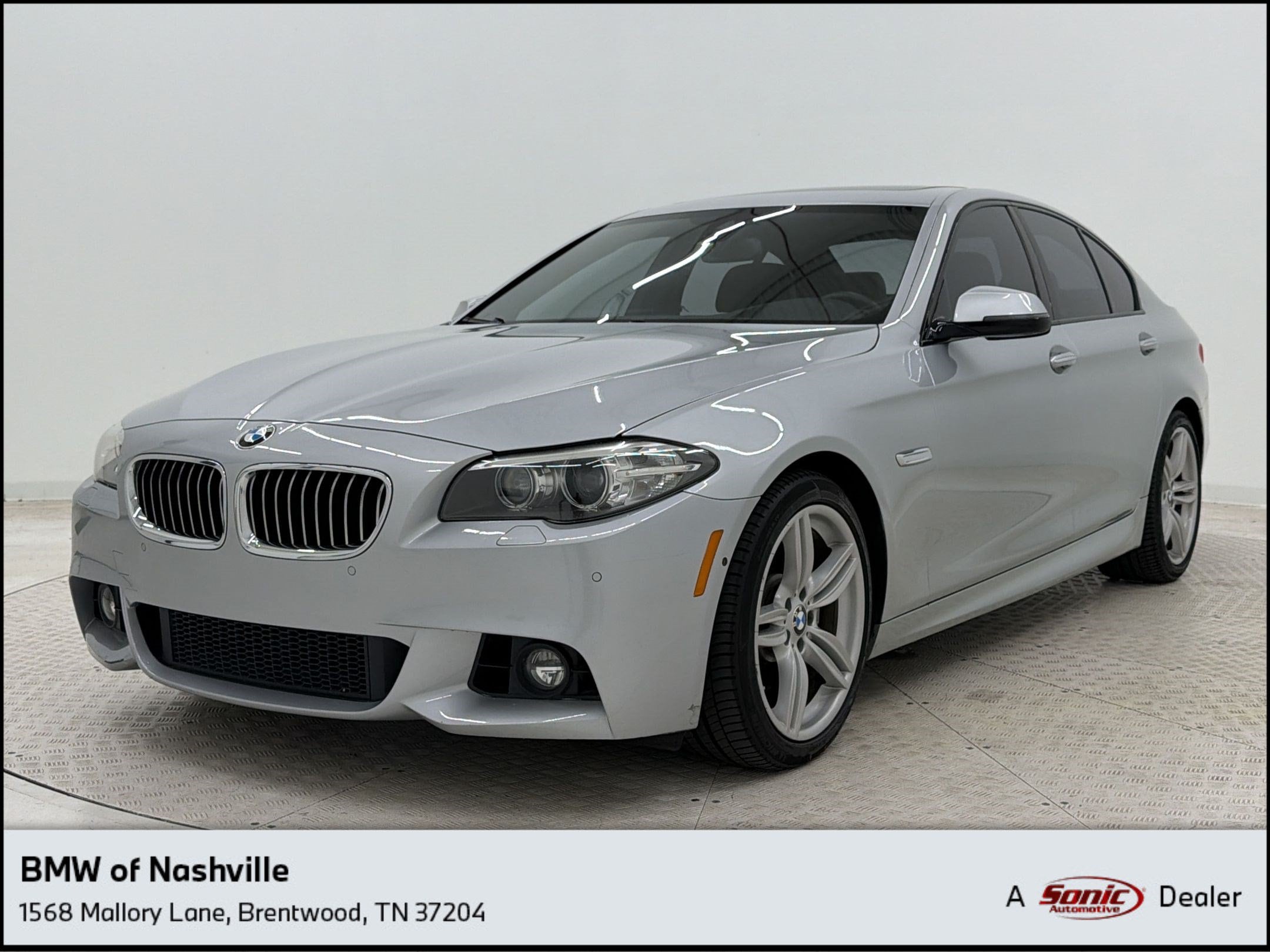 2016 BMW 5 Series 535i Sedan's photo
