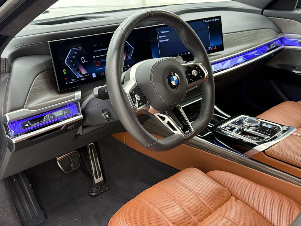 Certified 2025 BMW 760i Sedan