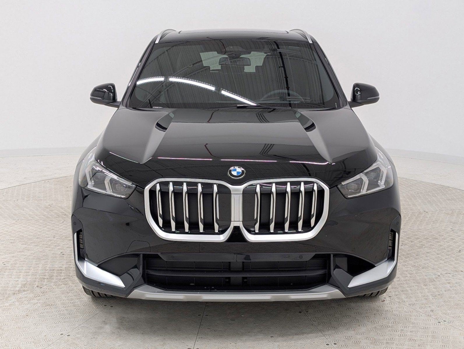 2025 BMW X1 28i - Photo 6