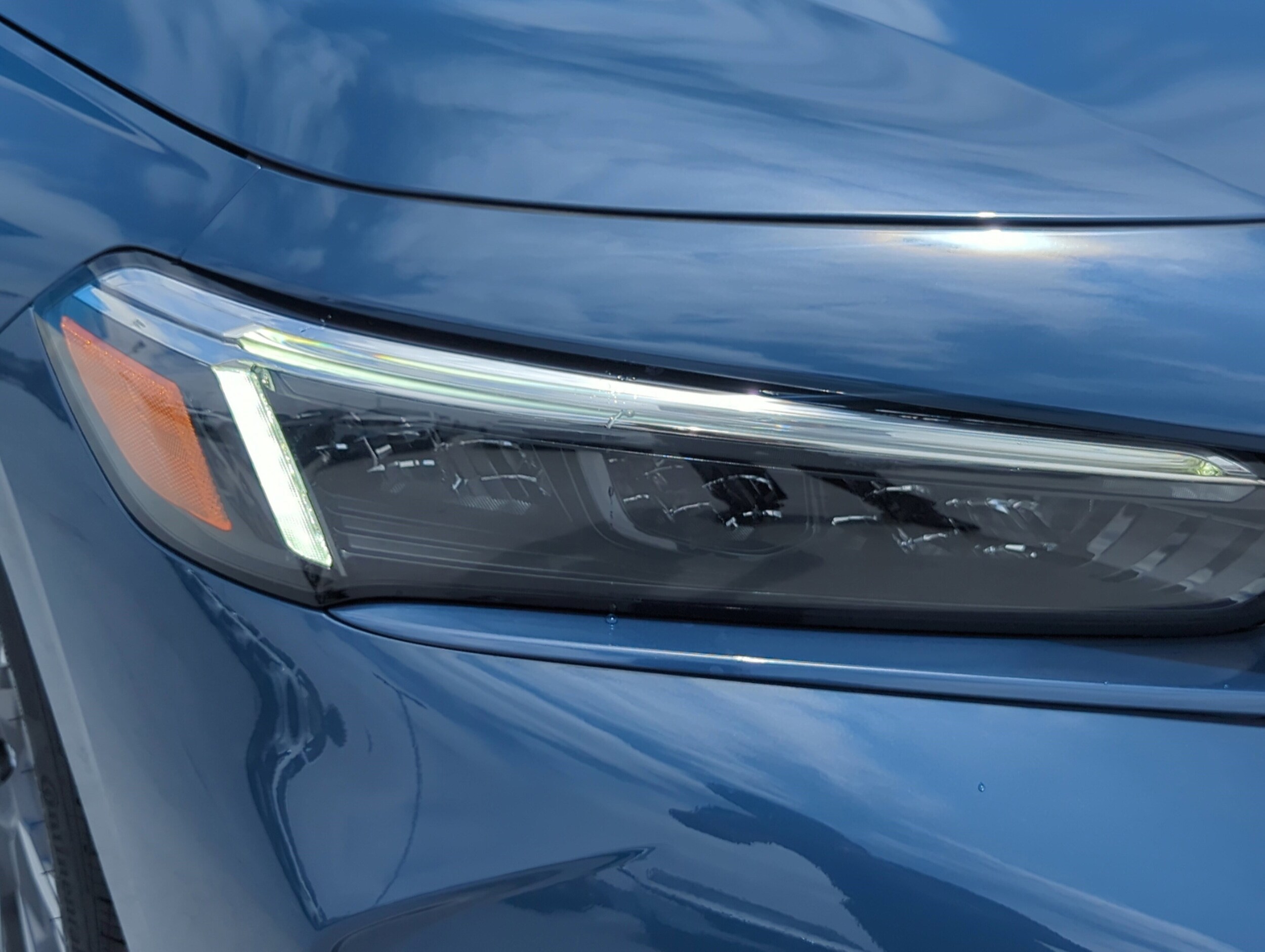 2025 Honda Civic Hybrid Sport photo 4