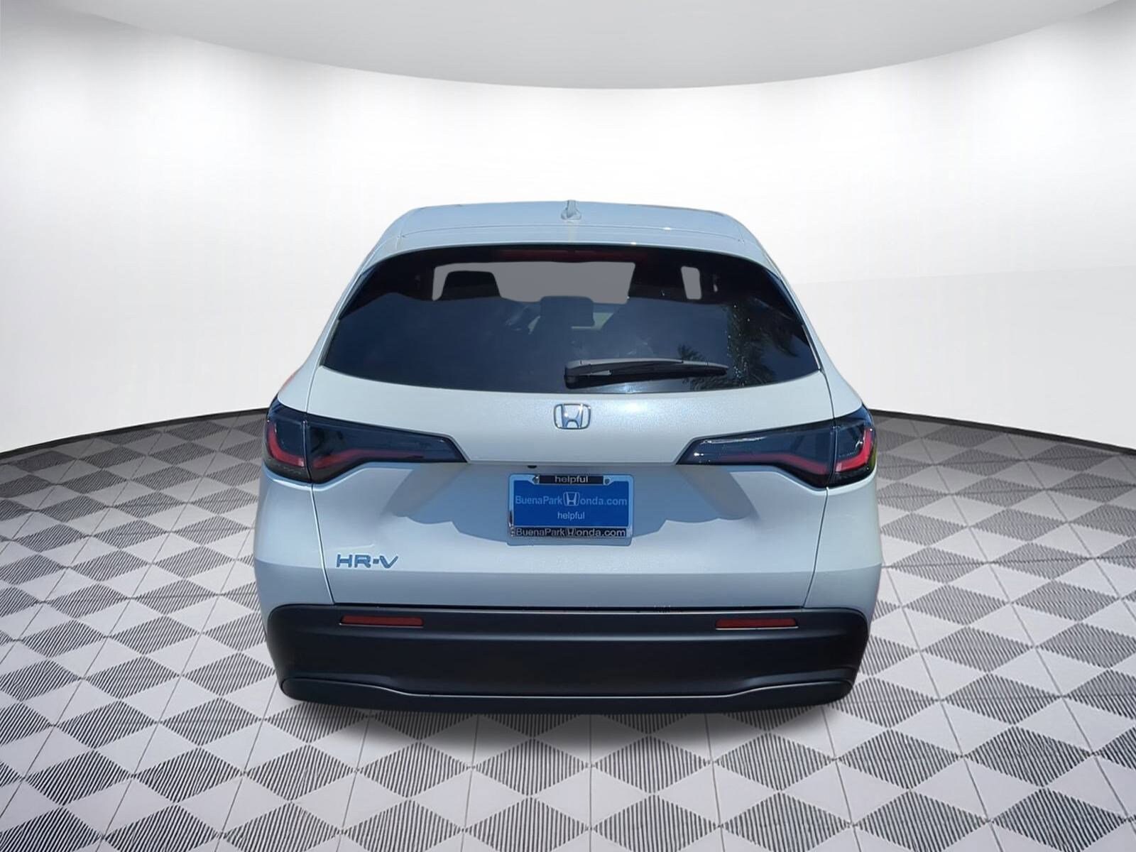 2026 Honda HR-V LX photo 4