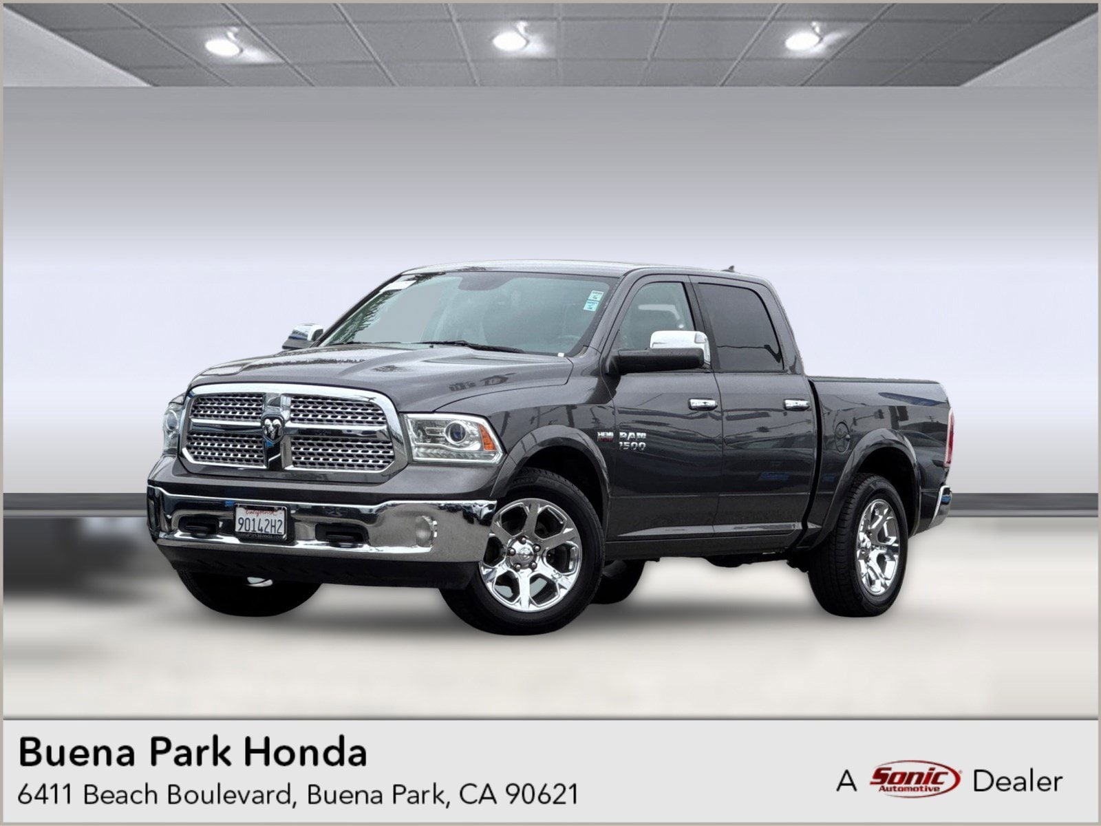2017 RAM 1500 Laramie Crew Cab 5'7's photo