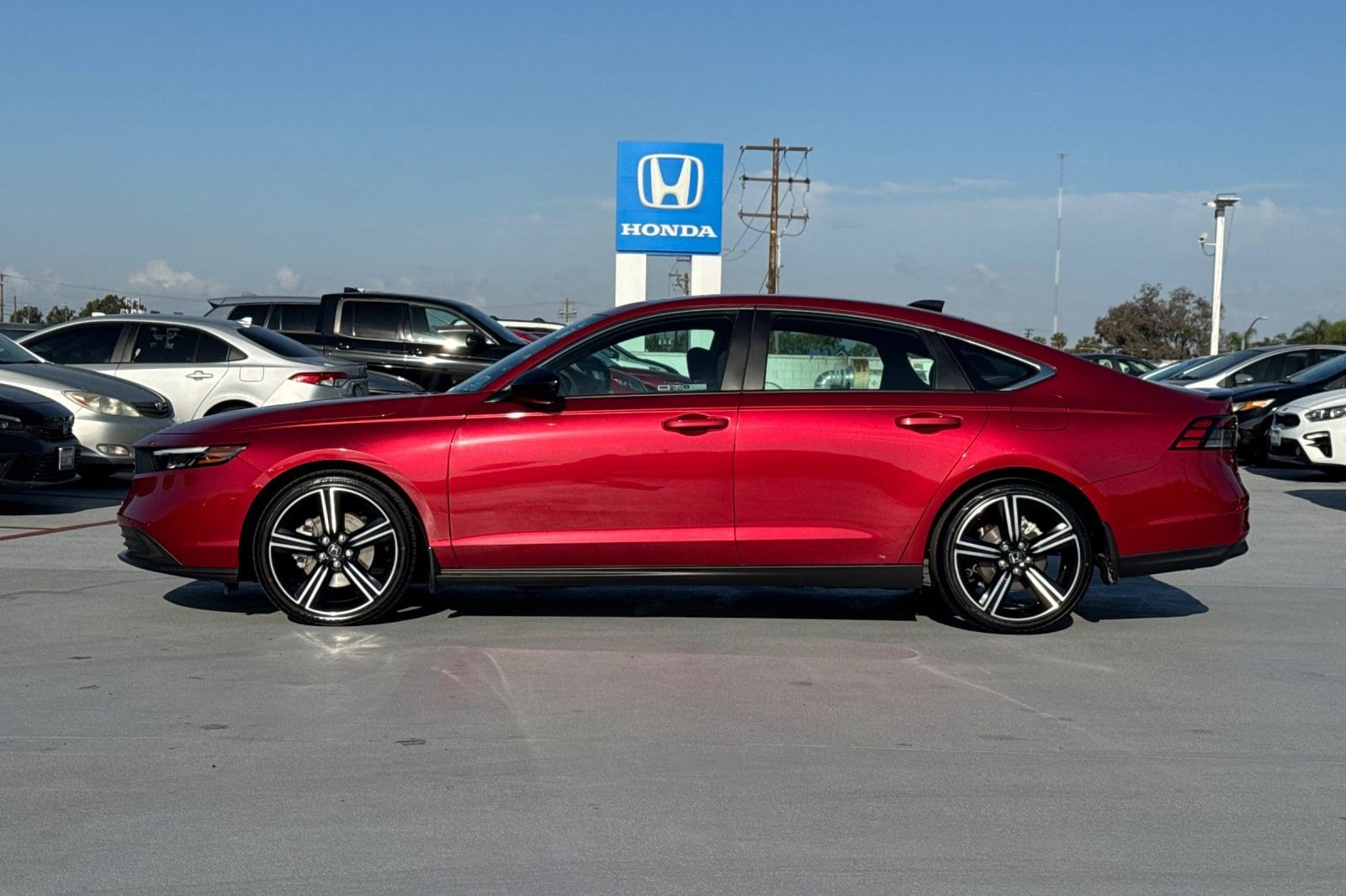 Used 2023 Honda Accord Hybrid Sport with VIN 1HGCY2F53PA056377 for sale in Kansas City