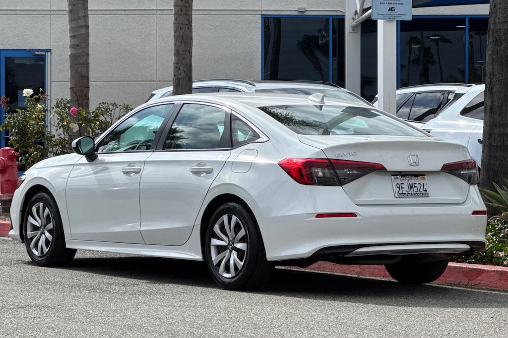 Used 2023 Honda Civic LX Sedan