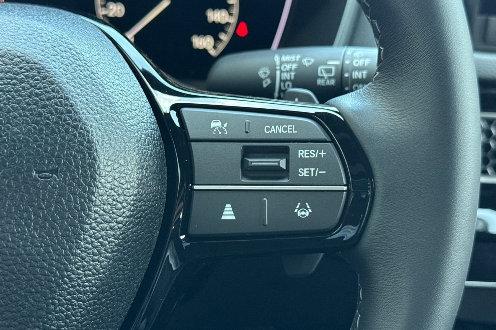 2026 Honda Civic Hatchback Sport - Photo 30