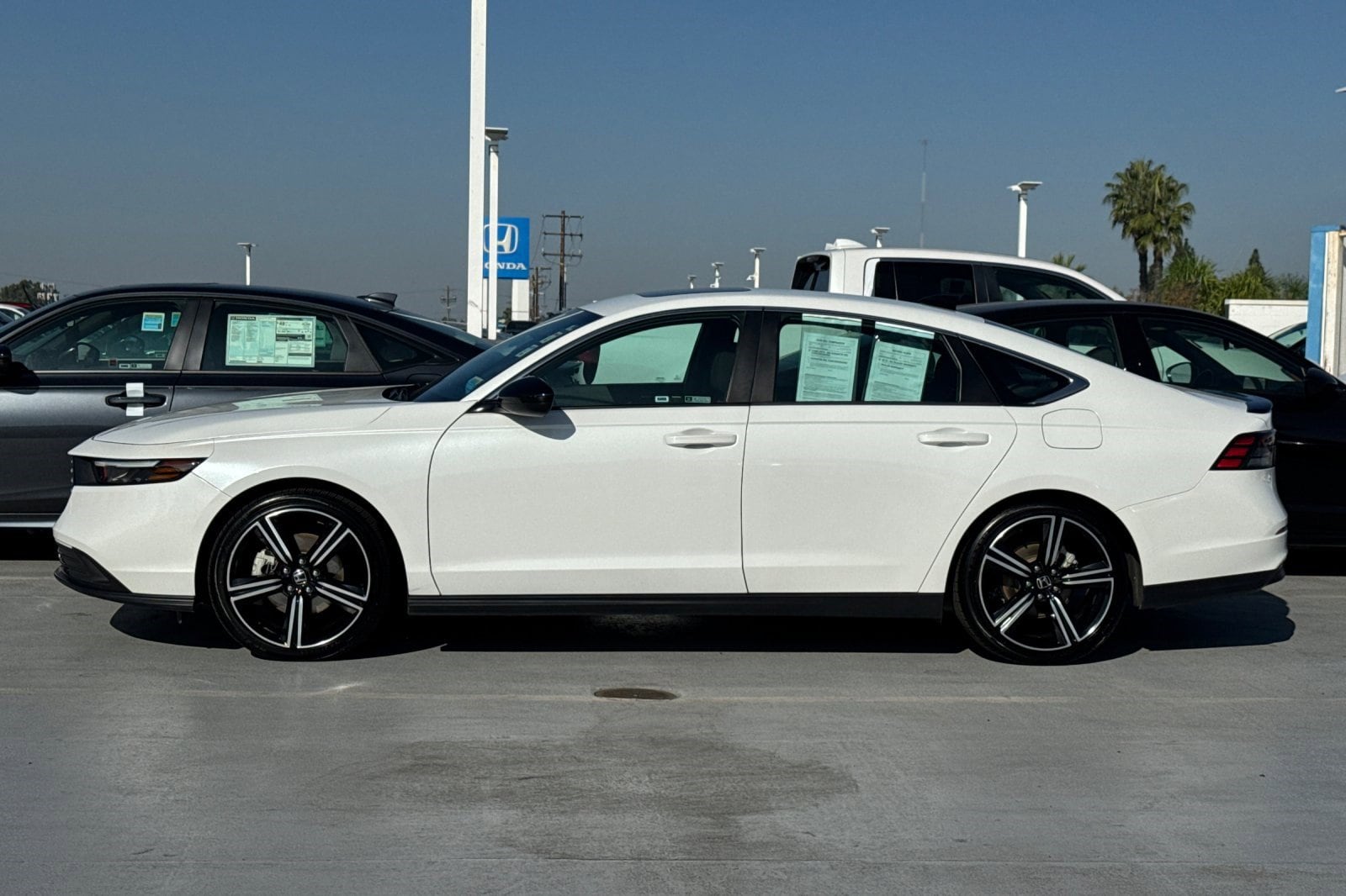 Used 2023 Honda Accord Hybrid Sport with VIN 1HGCY2F58PA045195 for sale in Kansas City