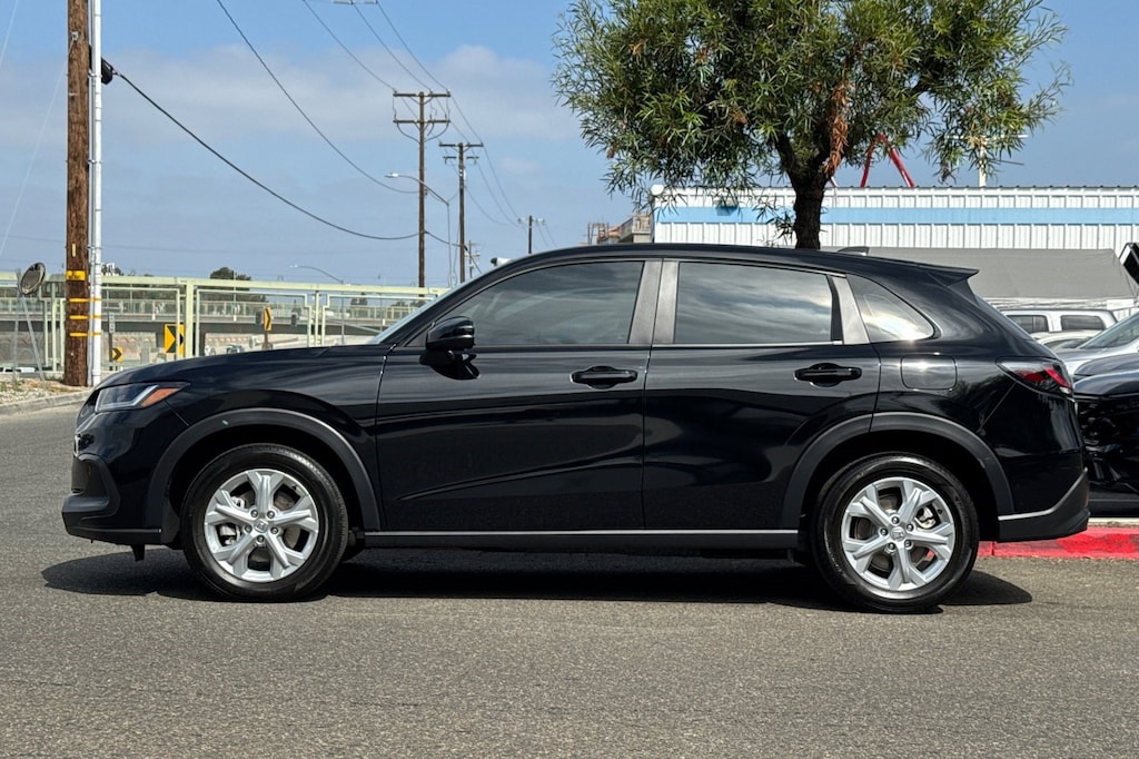 Certified 2025 Honda HR-V LX SUV