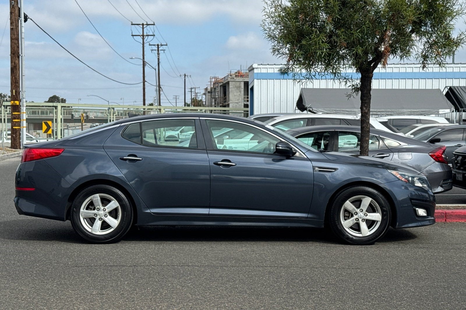 Optima LX Sedan