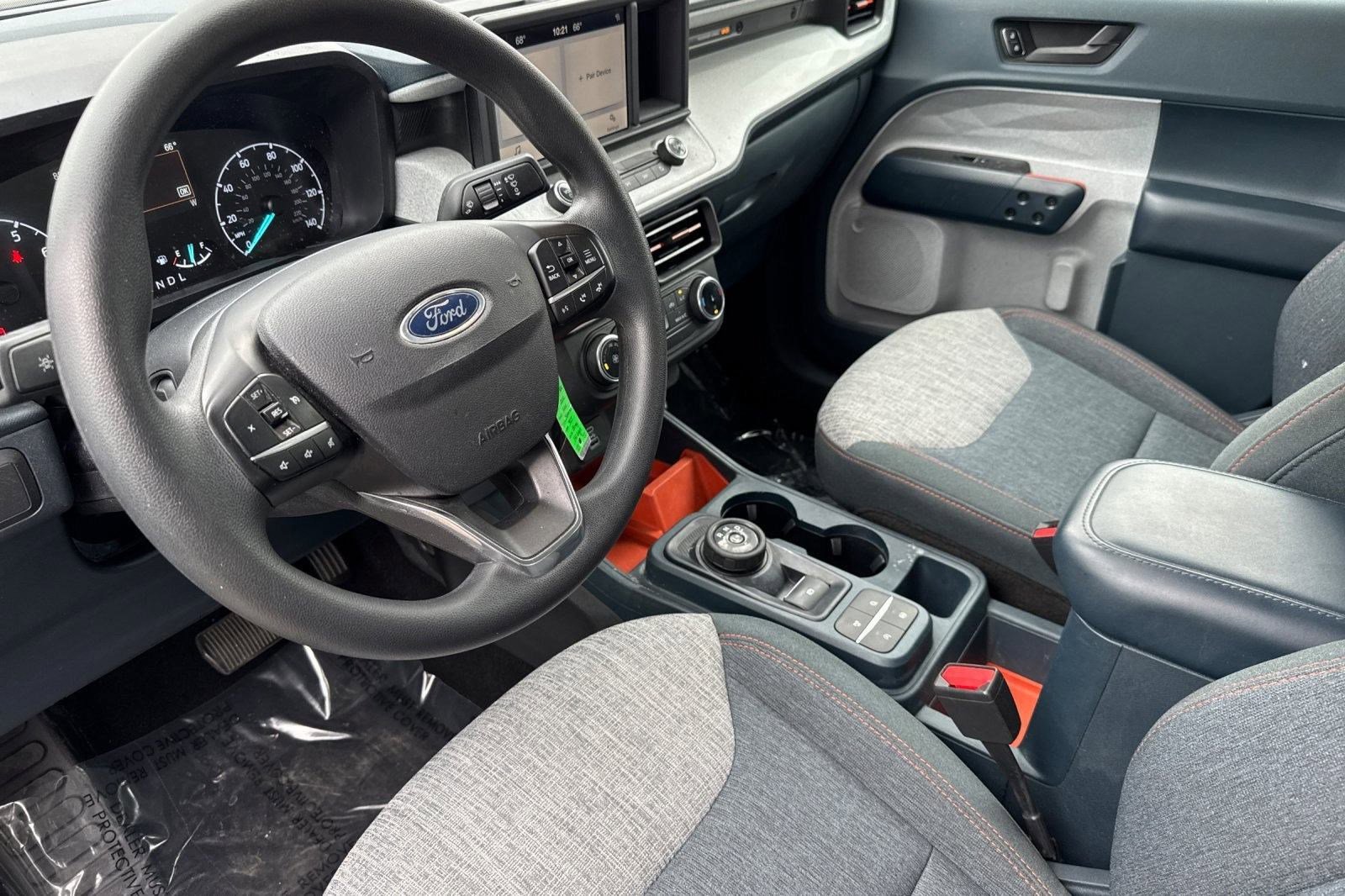 2022 Ford Maverick XLT photo 3