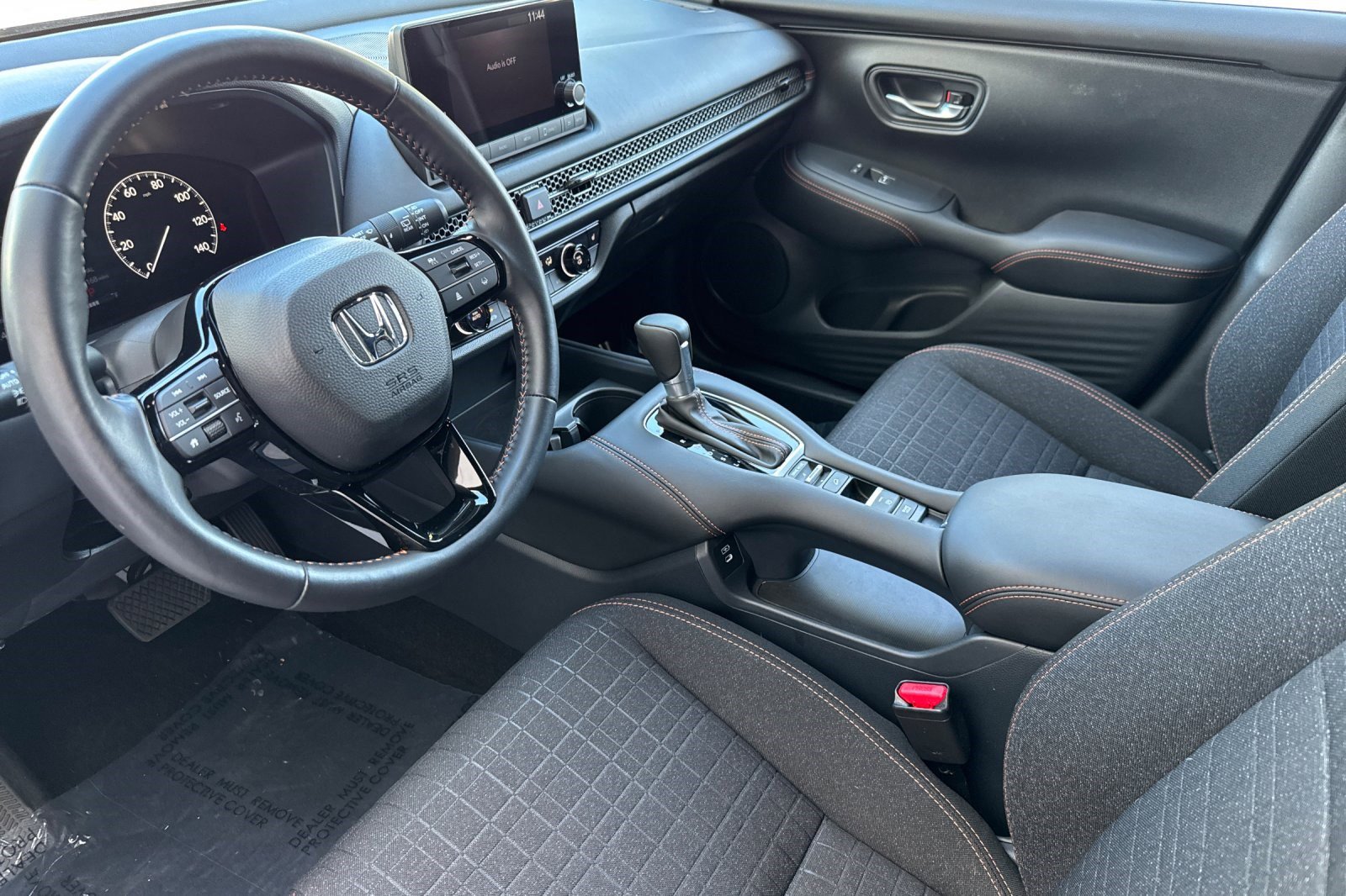 2025 Honda HR-V Sport photo 3