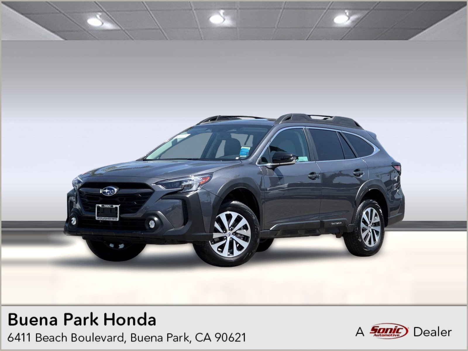 2025 Subaru Outback Premium's photo