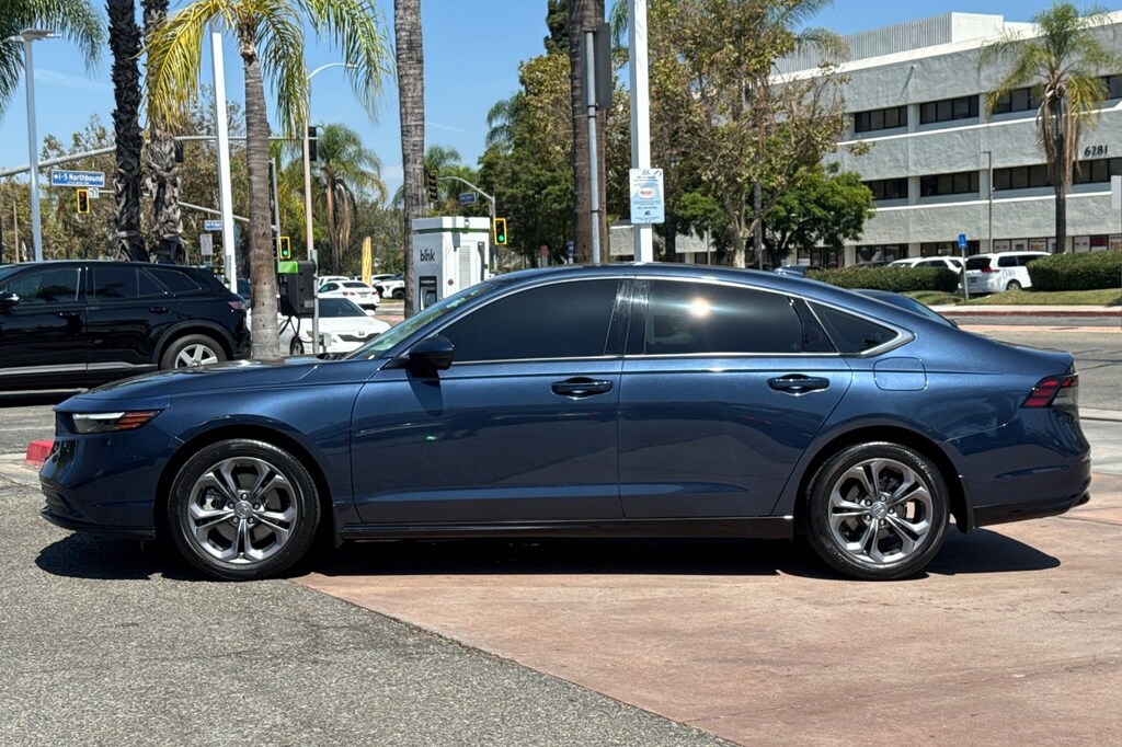 Used 2025 Honda Accord Hybrid EX-L Sedan