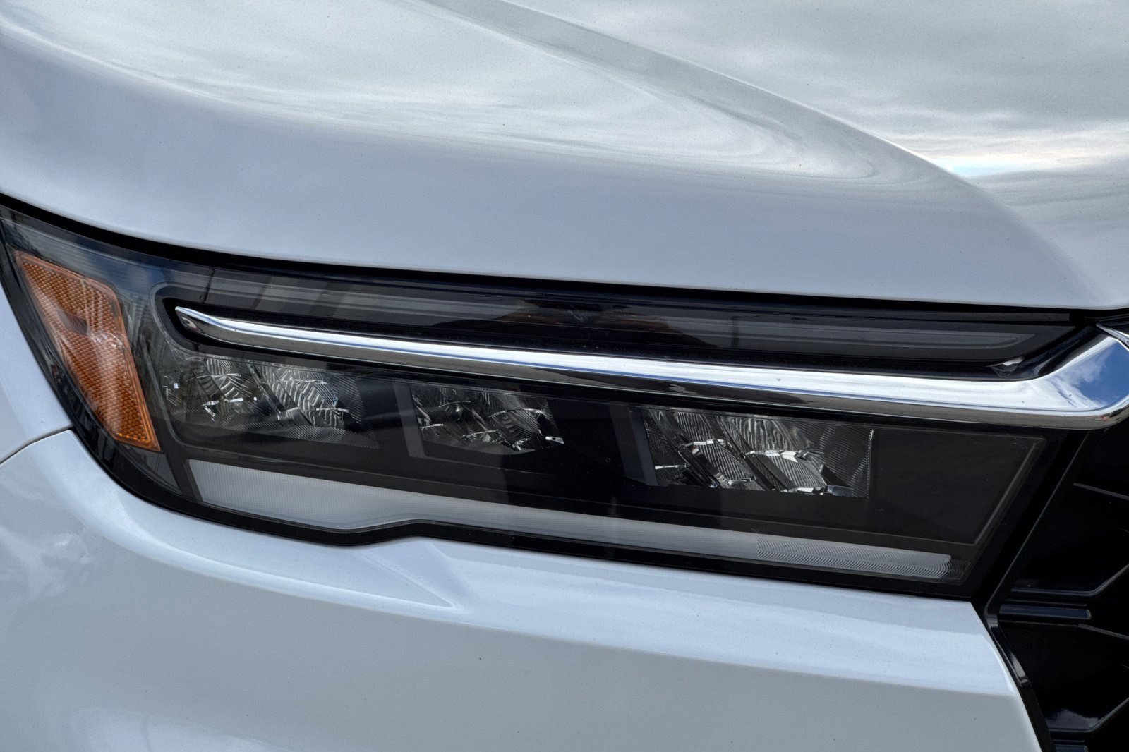 2023 Honda Pilot Touring - Photo 11