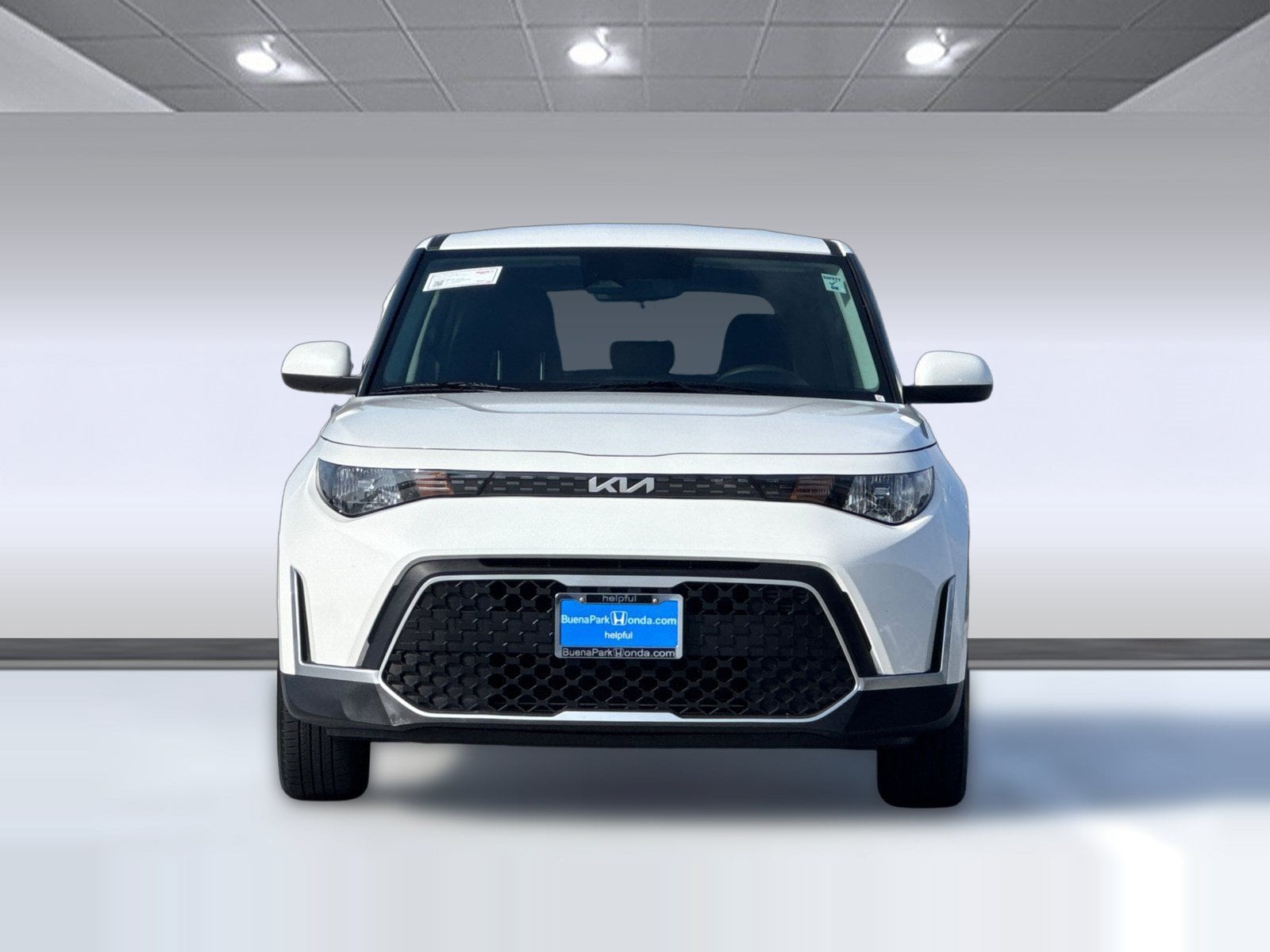 Soul LX Hatchback