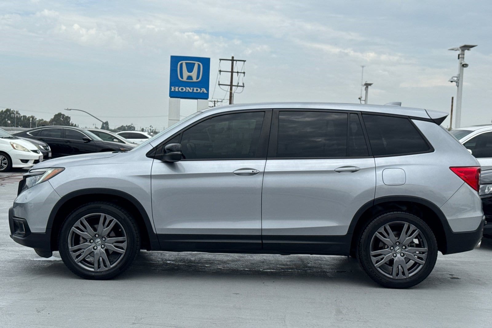 Used 2019 Honda Passport EX-L with VIN 5FNYF7H50KB011871 for sale in Buena Park, CA