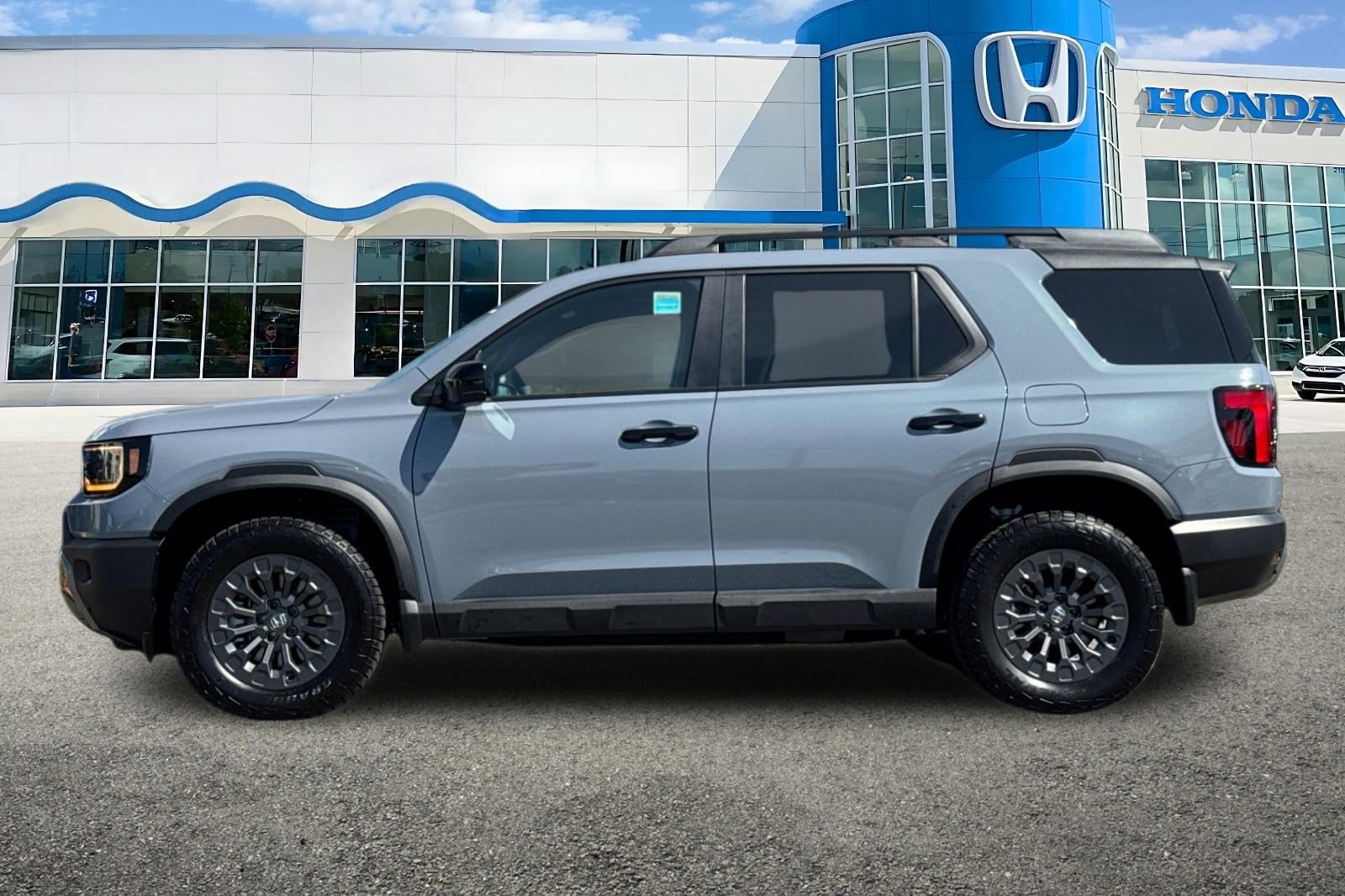 Passport TrailSport SUV