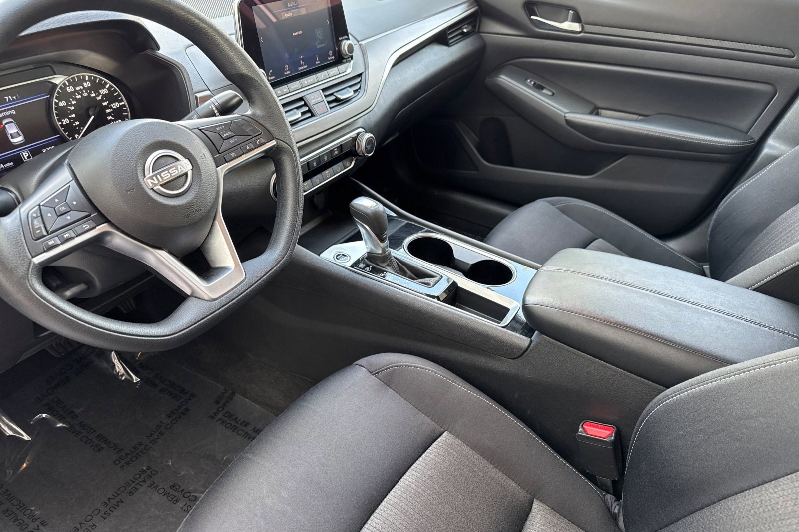 2024 Nissan Altima 2.5 SV photo 4