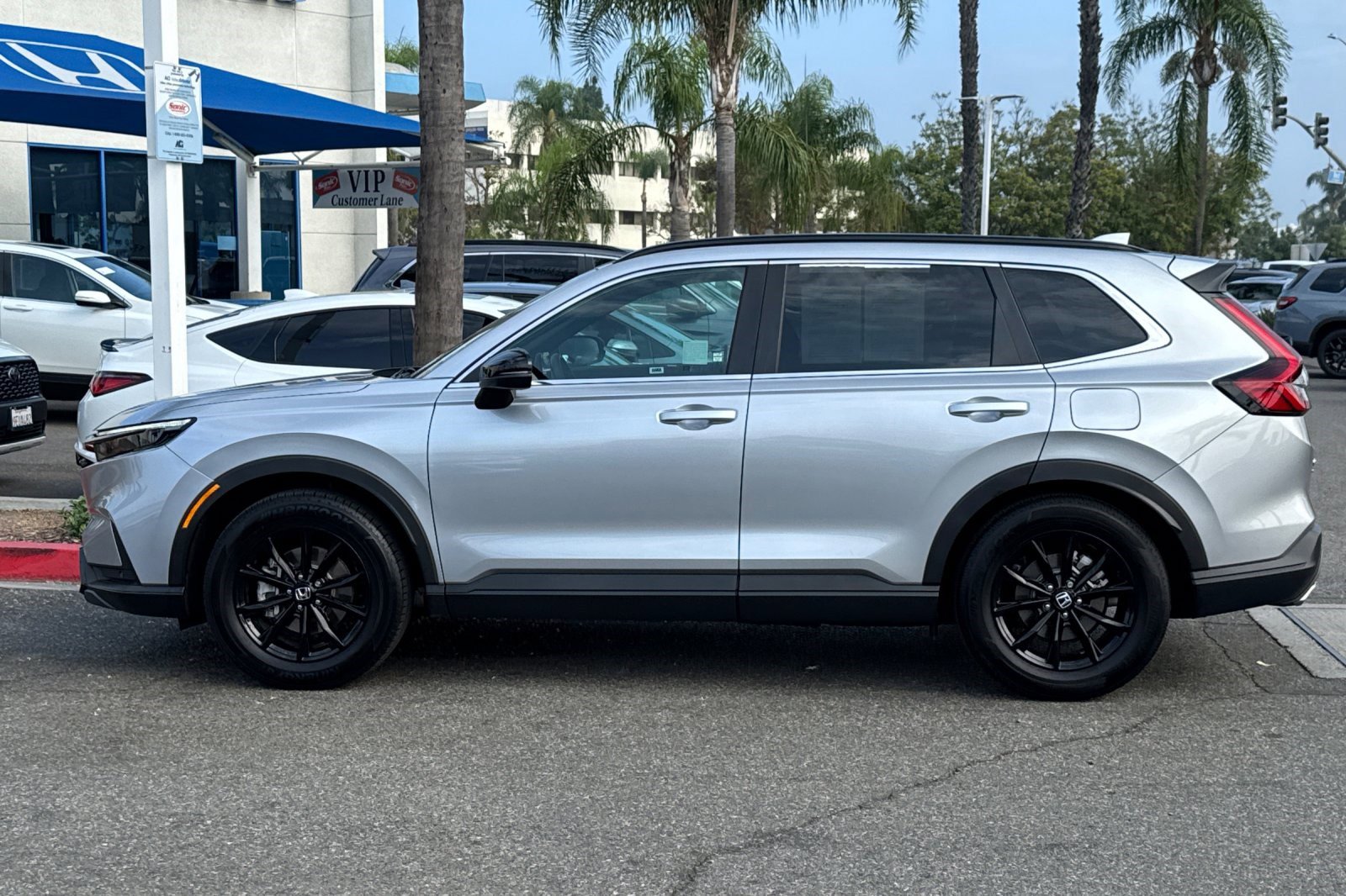 2025 Honda CR-V Hybrid Sport-L photo 2