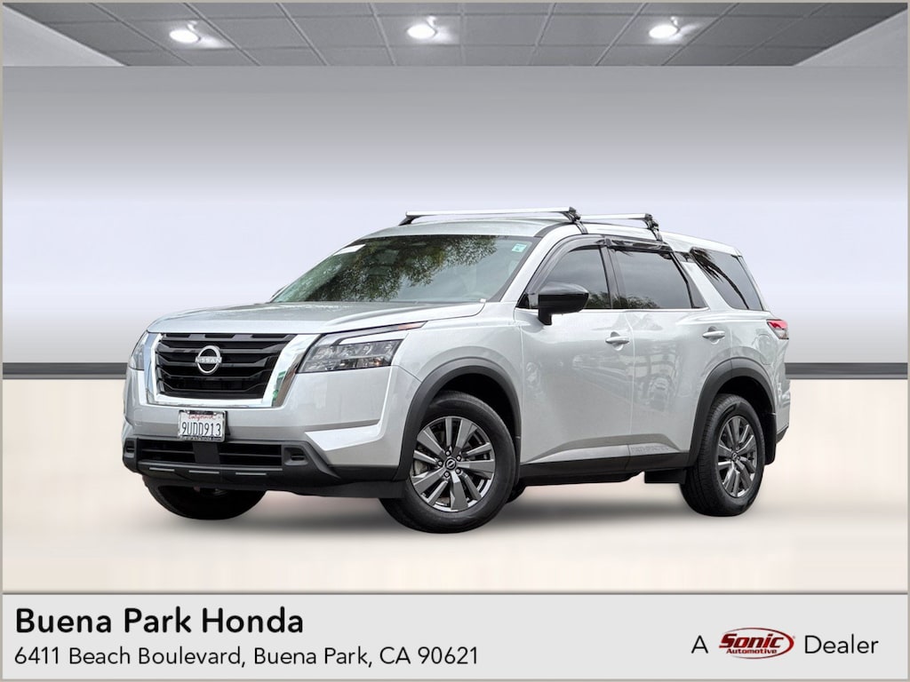 Used 2025 Nissan Pathfinder S SUV