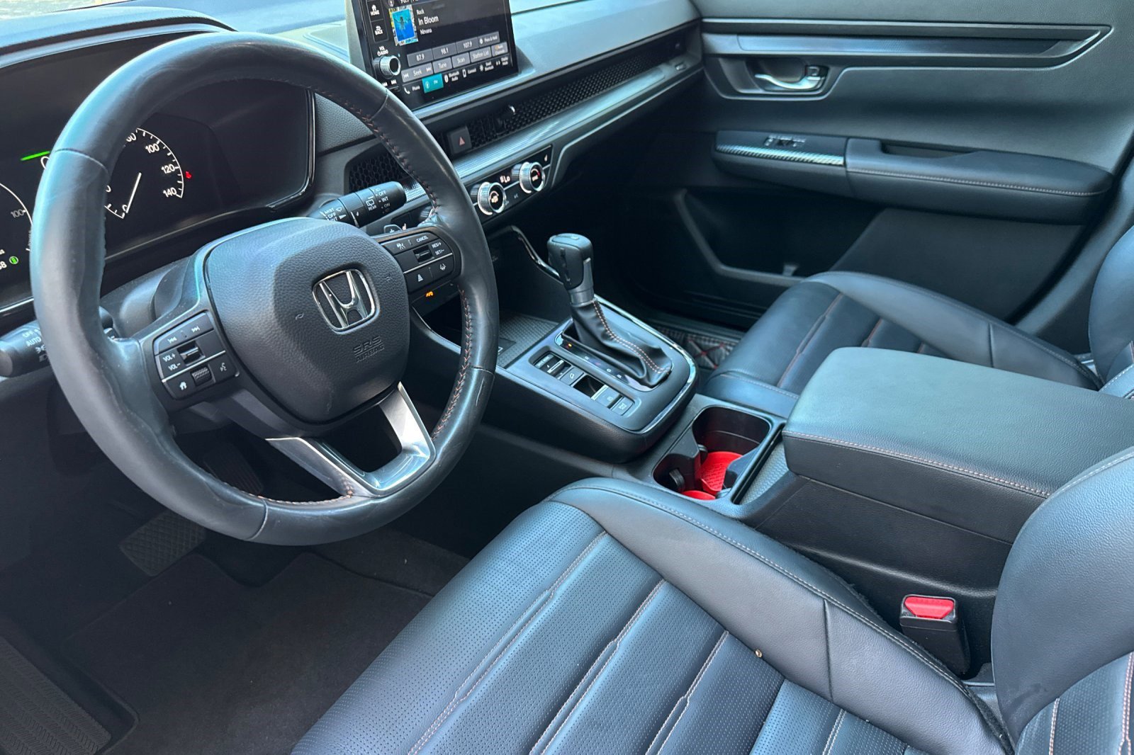 2024 Honda CR-V Hybrid Sport-L photo 4