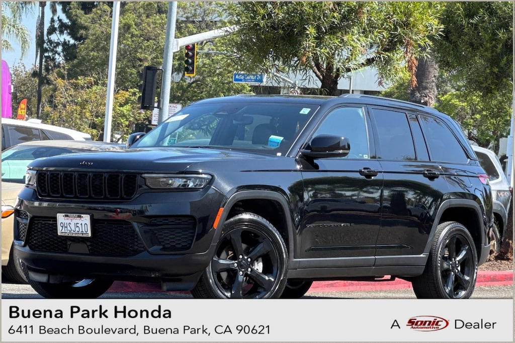 Used 2023 Jeep Grand Cherokee Altitude X SUV