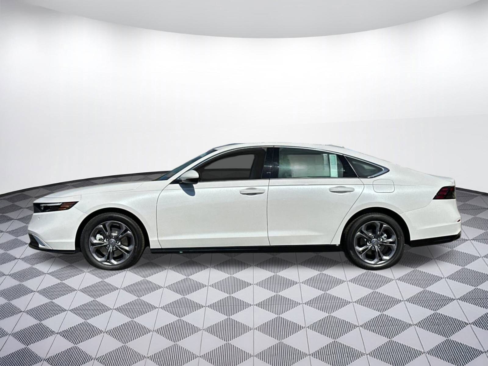 2025 Honda Accord Hybrid EX-L photo 2