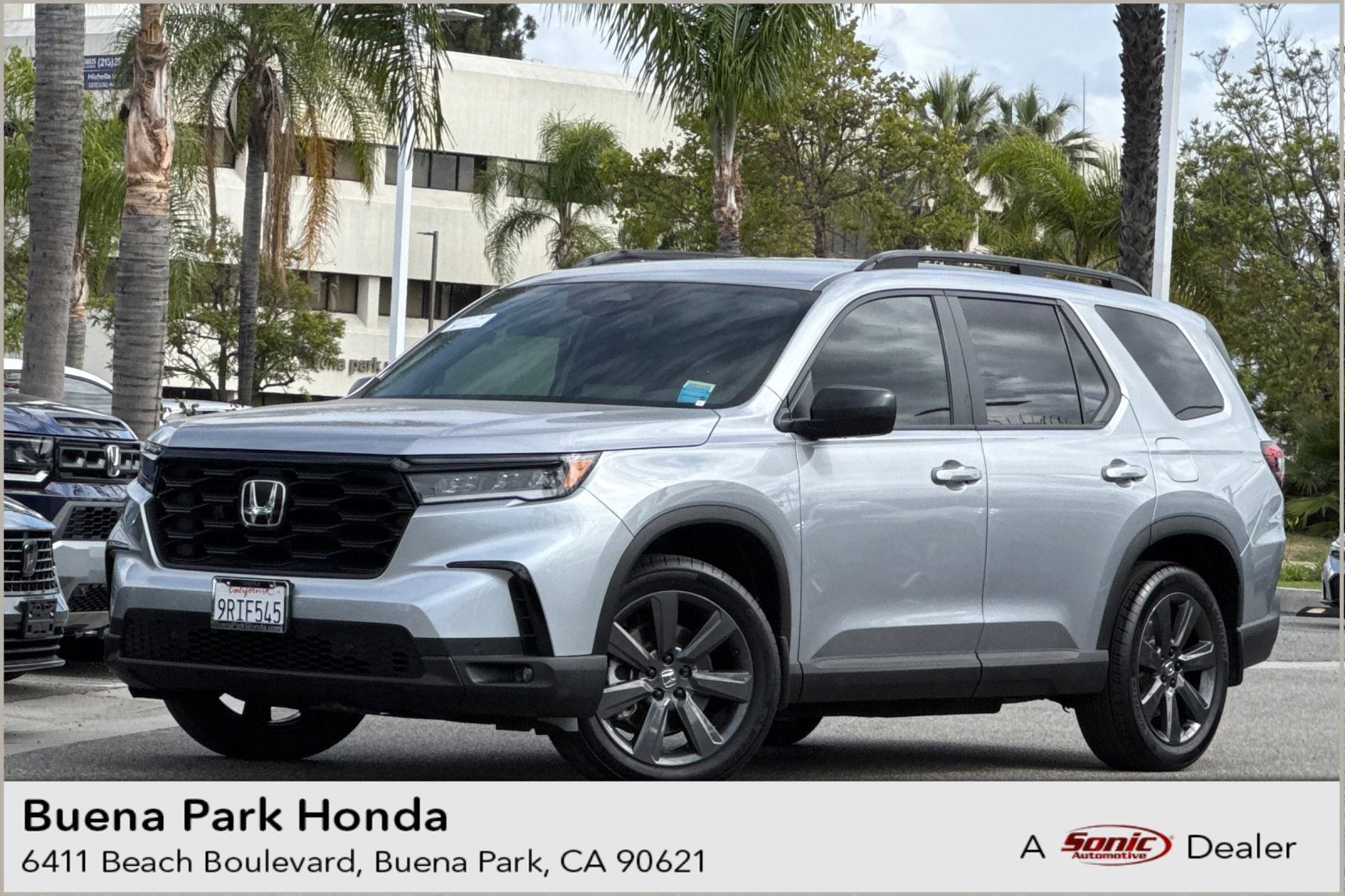 2025 Honda Pilot Sport AWD's photo