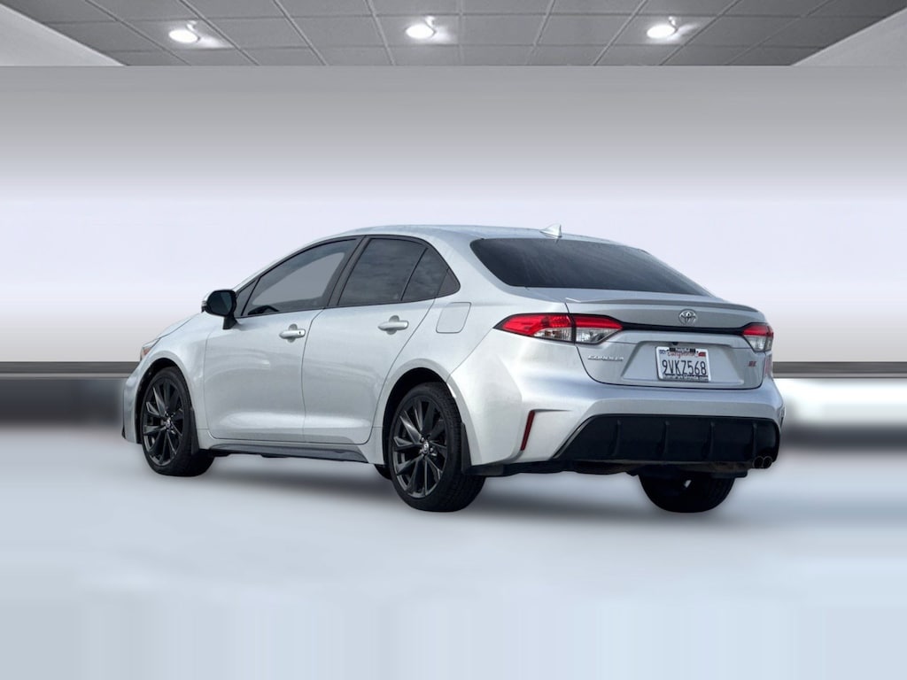 Used 2023 Toyota Corolla SE Sedan
