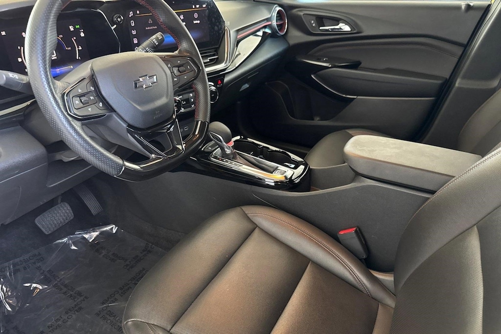 Used 2024 Chevrolet Trax 2RS SUV