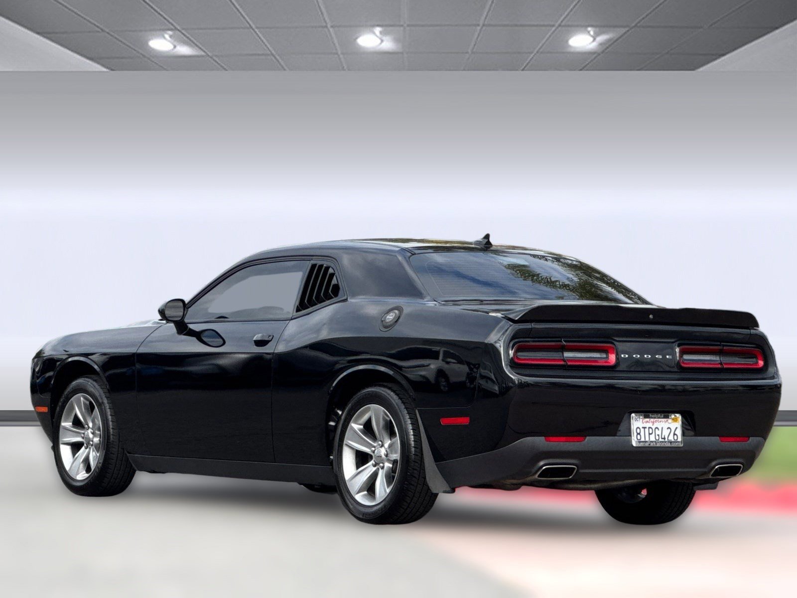 2020 Dodge Challenger SXT photo 3