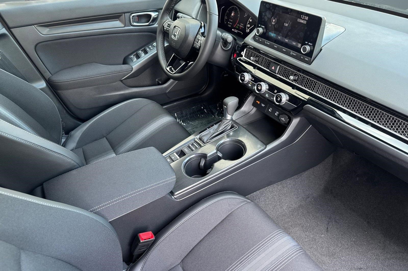 2026 Honda Civic Hatchback Sport - Photo 26