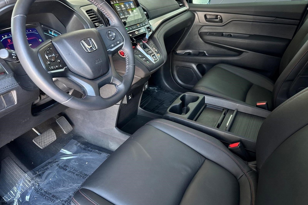 Certified 2023 Honda Odyssey Sport Van