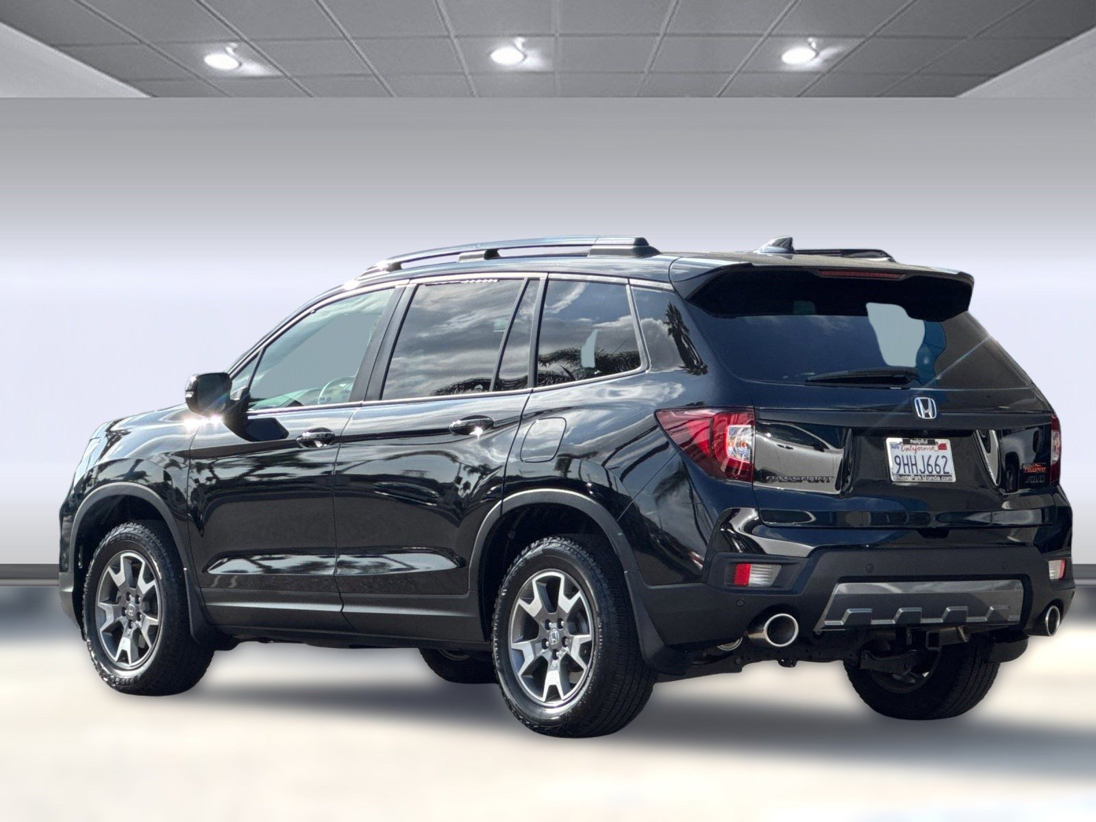 2023 Honda Passport TrailSport photo 3