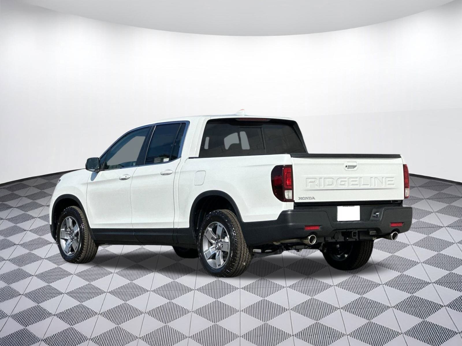 2025 Honda Ridgeline RTL photo 3