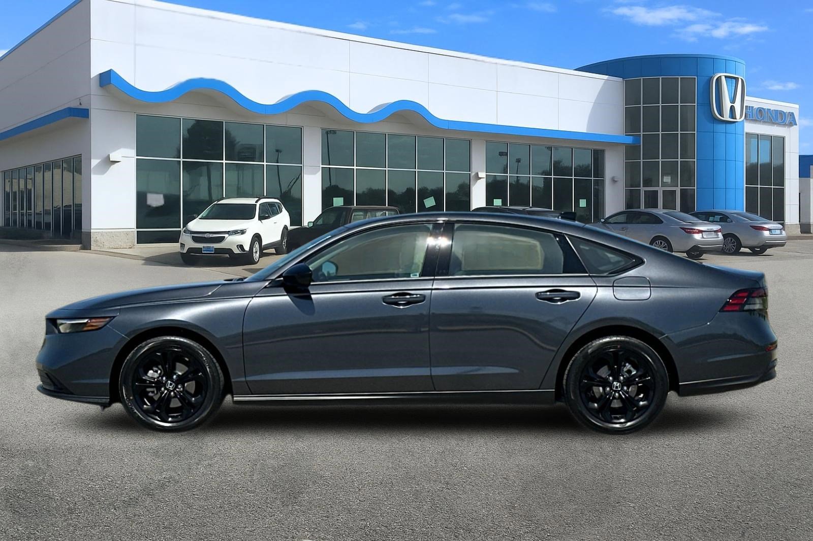 2025 Honda Accord SE photo 2