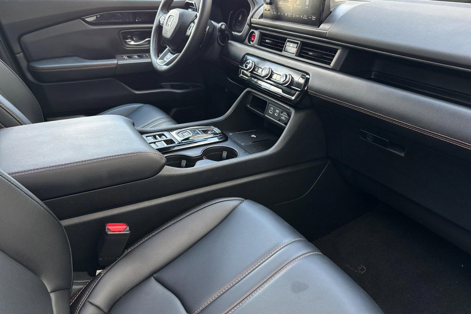 2025 Honda Pilot TrailSport - Photo 31